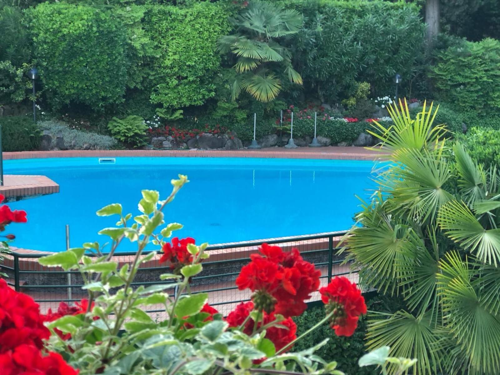 Residence Villa Alba Gardone Riviera Zewnętrze zdjęcie